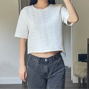 H&M White Textured White T- Shirt Elevated BasicBasic Baby Baby Tee Top XS S